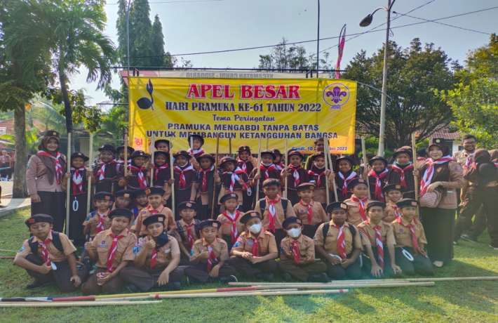 GERAKAN PRAMUKA KWARTIR RANTING CANDI